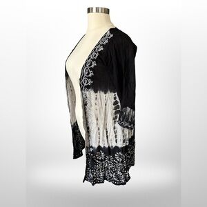 NWT | Beach Swim Cover Duster Black and White tie dye Floral Embroidered Detail